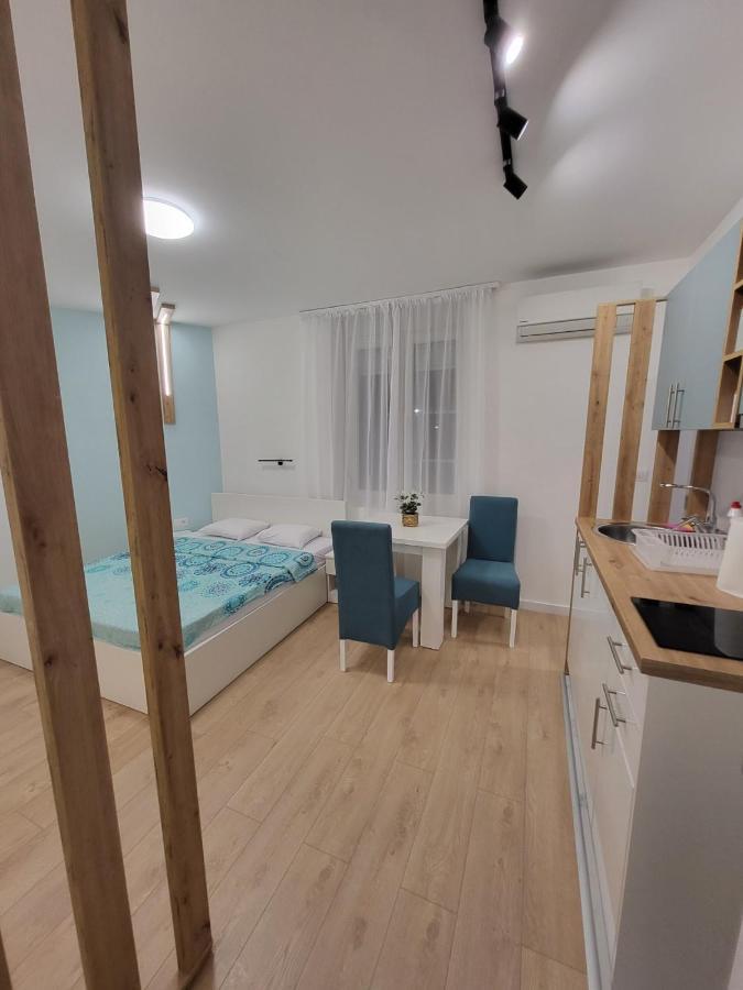 Harmony Suites Sajmiste 外观 照片