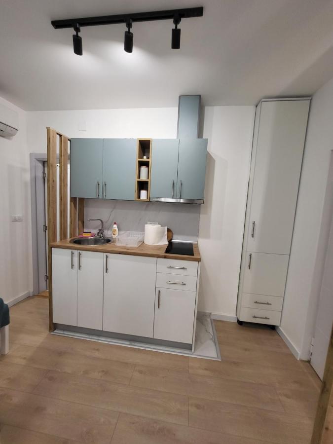 Harmony Suites Sajmiste 外观 照片
