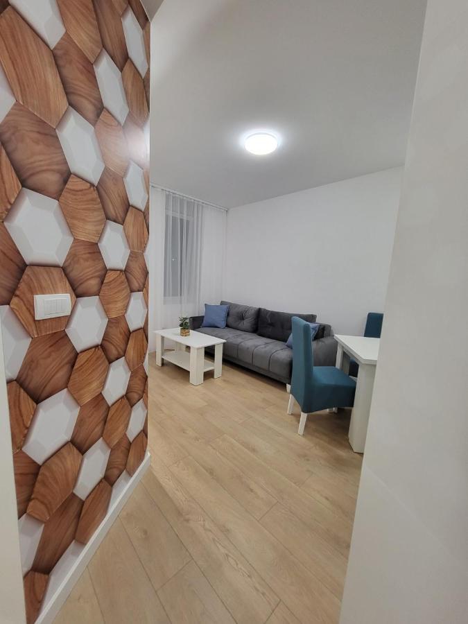 Harmony Suites Sajmiste 外观 照片